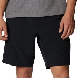 NWT Men's Eaglecrest Omni-Shade Shorts (Black) - Columbia